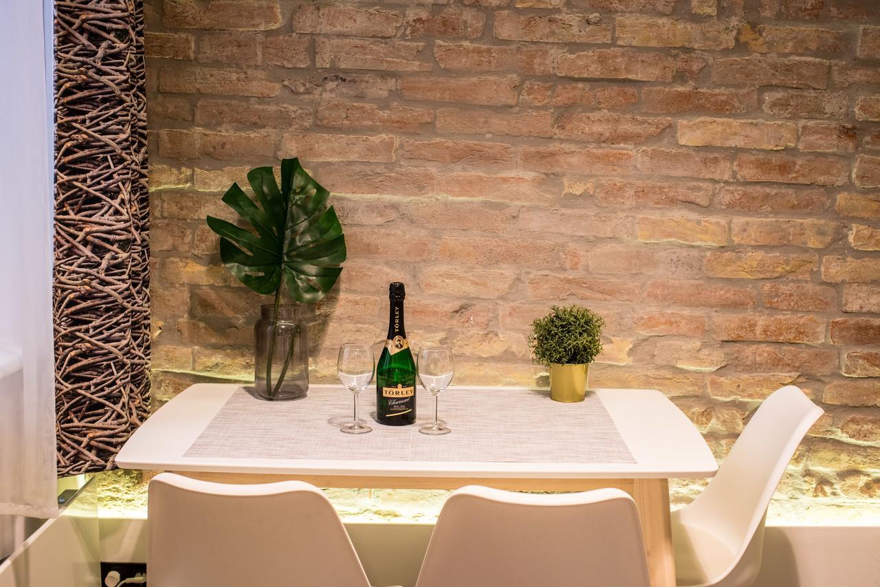 Very Stylish And Fresh In The Center * Budapest