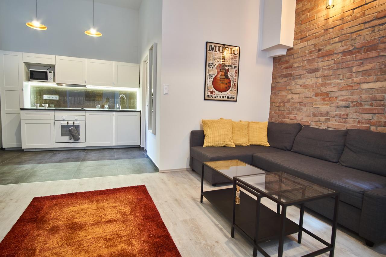 Design In The Center With Ac Apartament Budapeszt