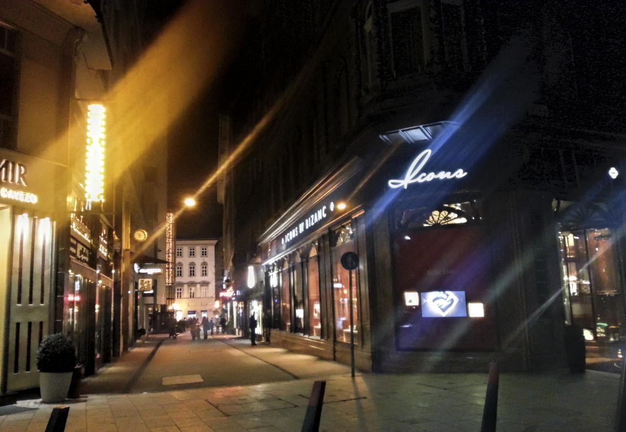 Golden Stars Budapest