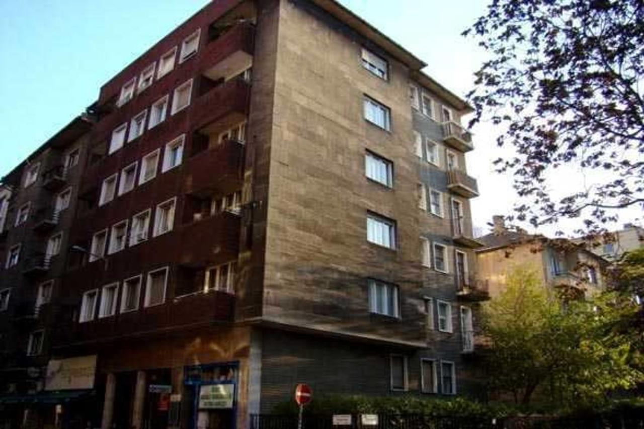 Lonyay Street