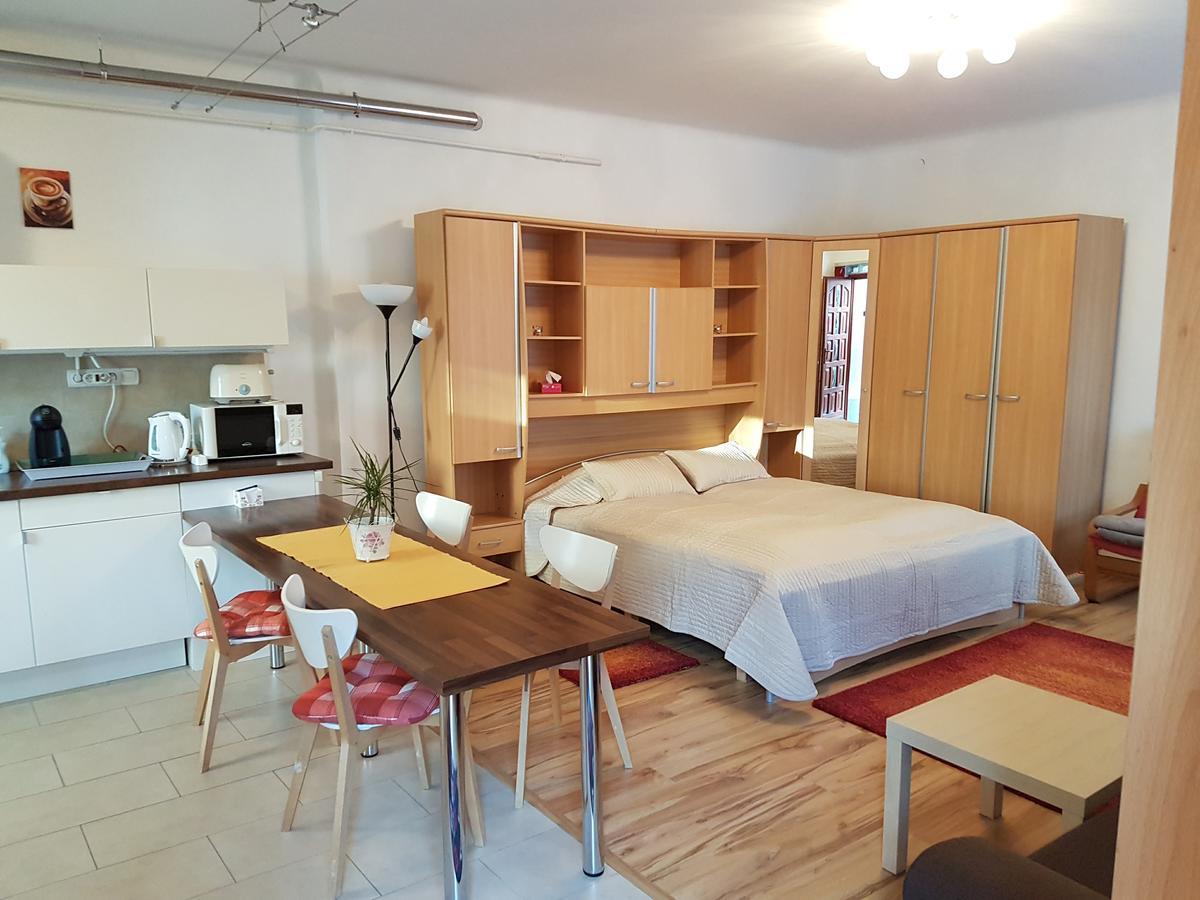 Apartamento Délibáb