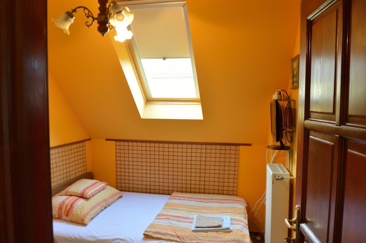 Kisherceg Szallashely Gasthof *