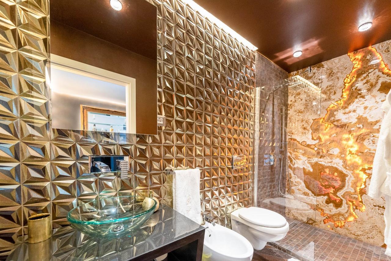 Top Luxury Suites Apartment *