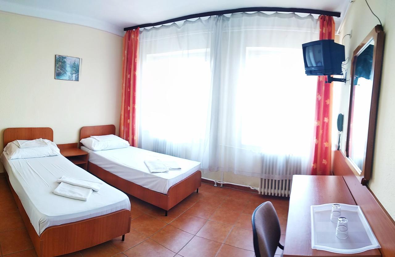 Nap Hotel 3*