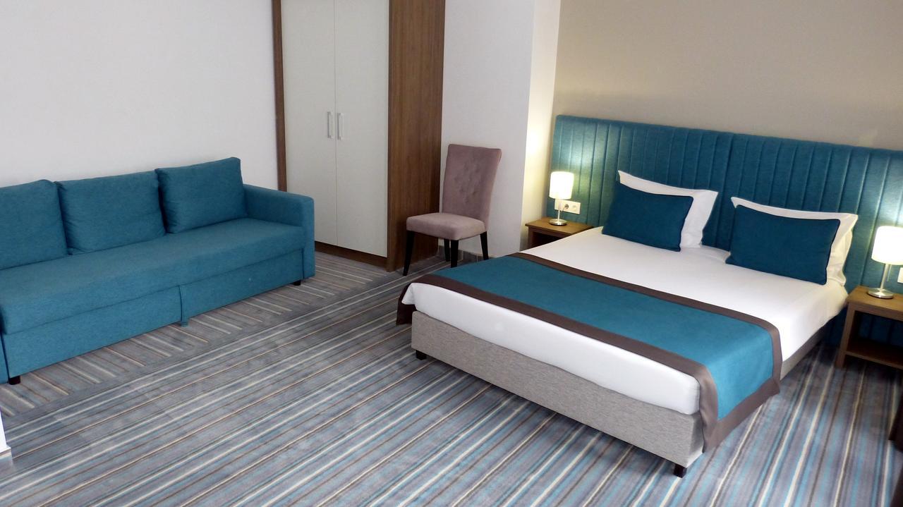 Arcadia Hotel 4*