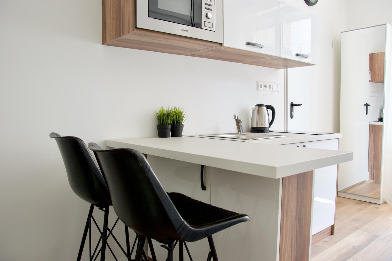 Luxury By Hi5 - Regiposta Apartman *