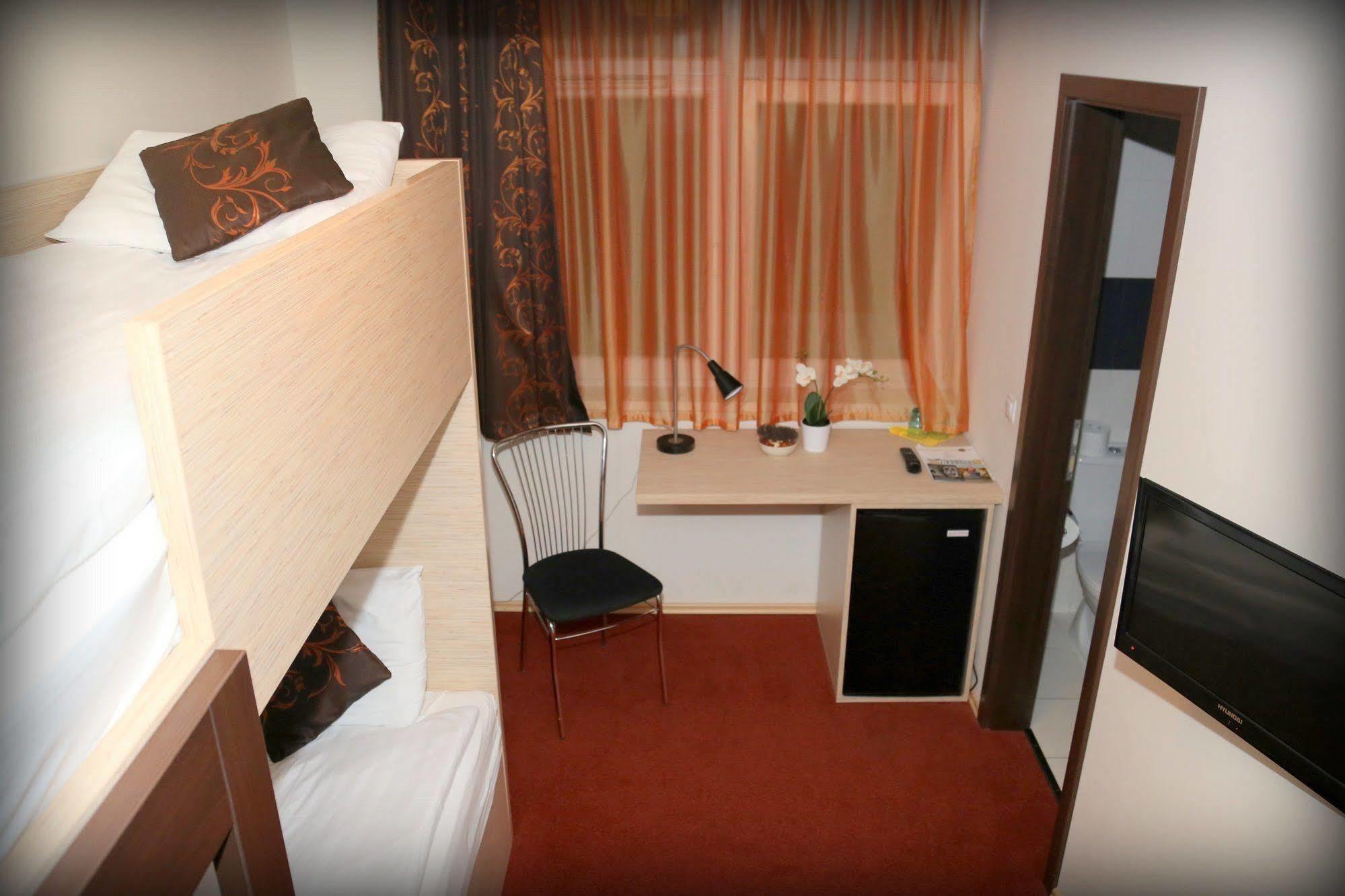 Garay Terrace 3*
