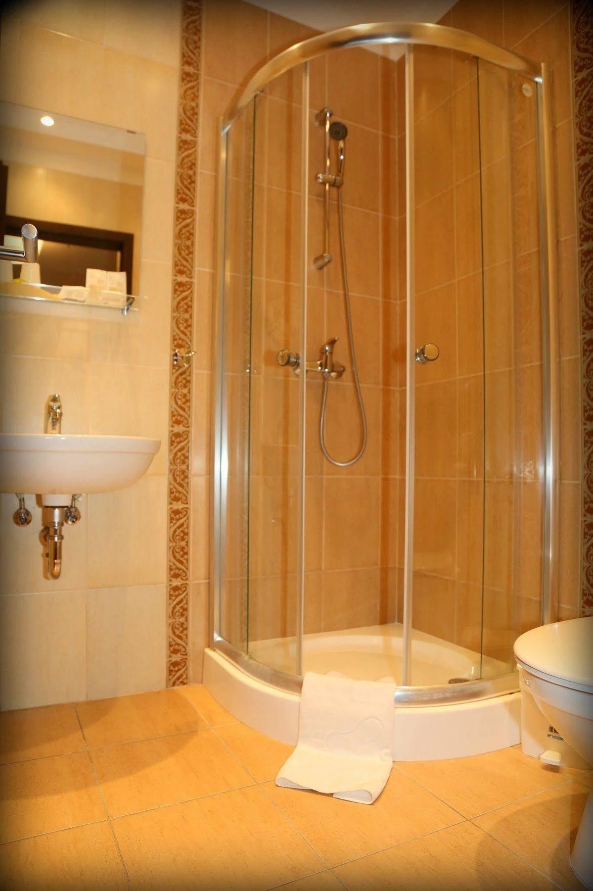Garay Terrace 3*