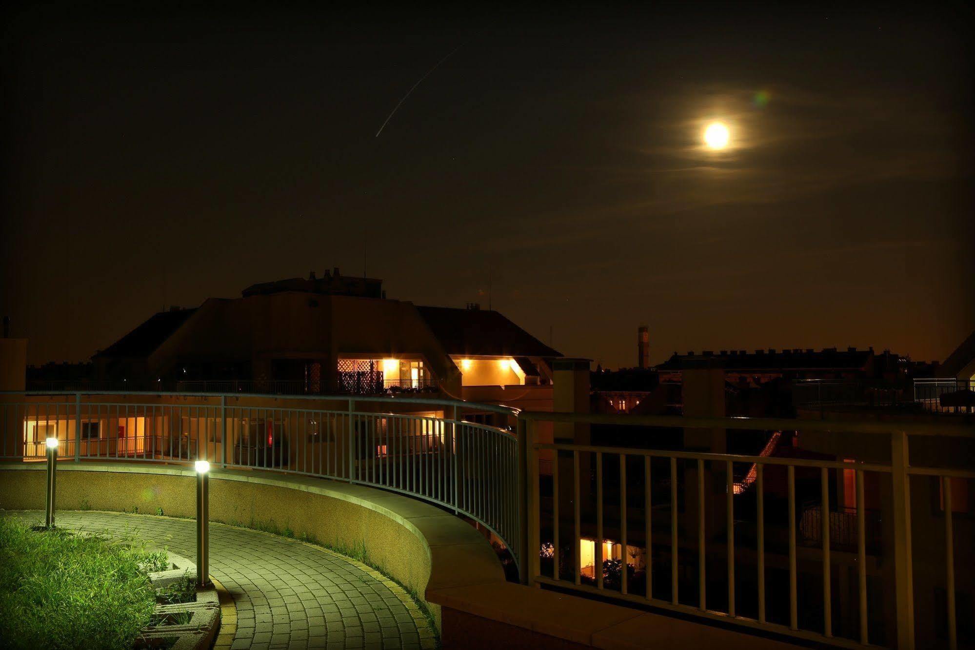 Garay Terrace 3*