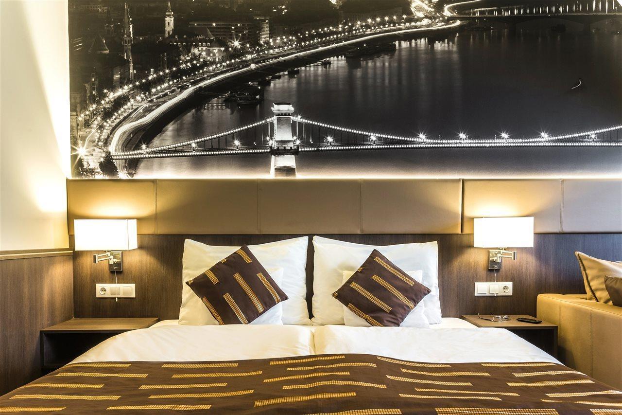12 Revay 3* Budapest