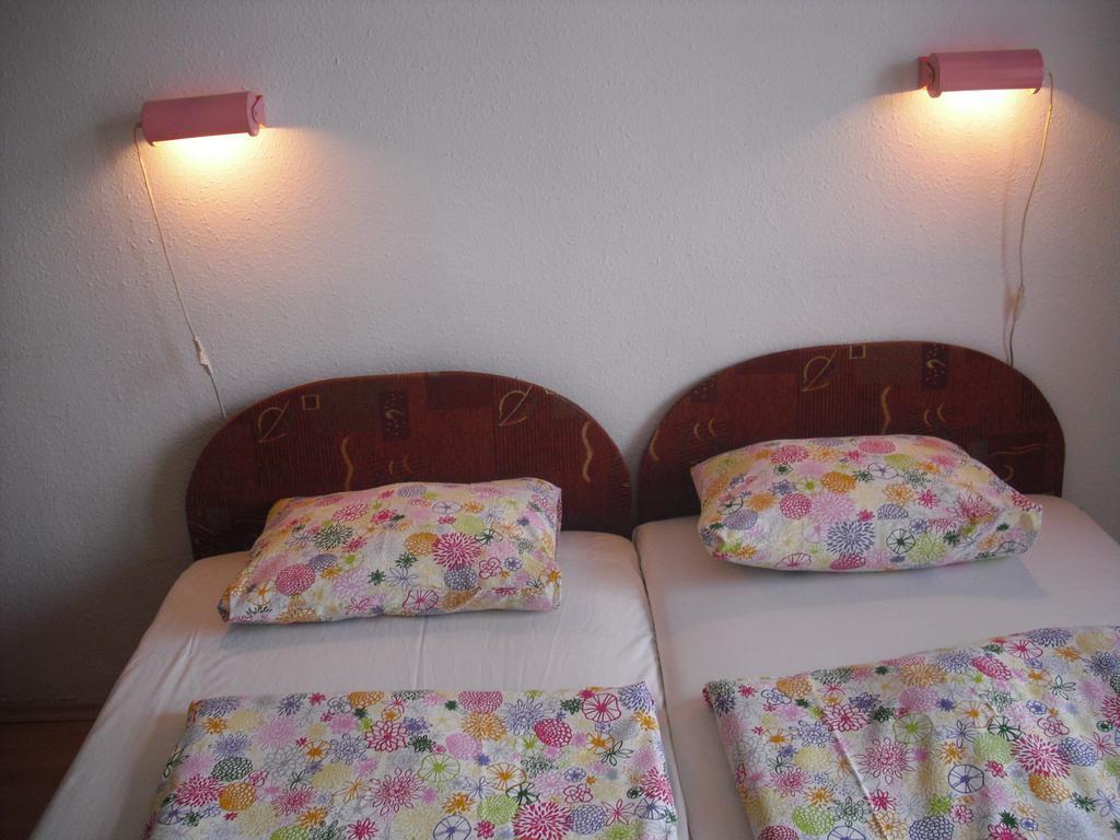 Apartment Young Center *
