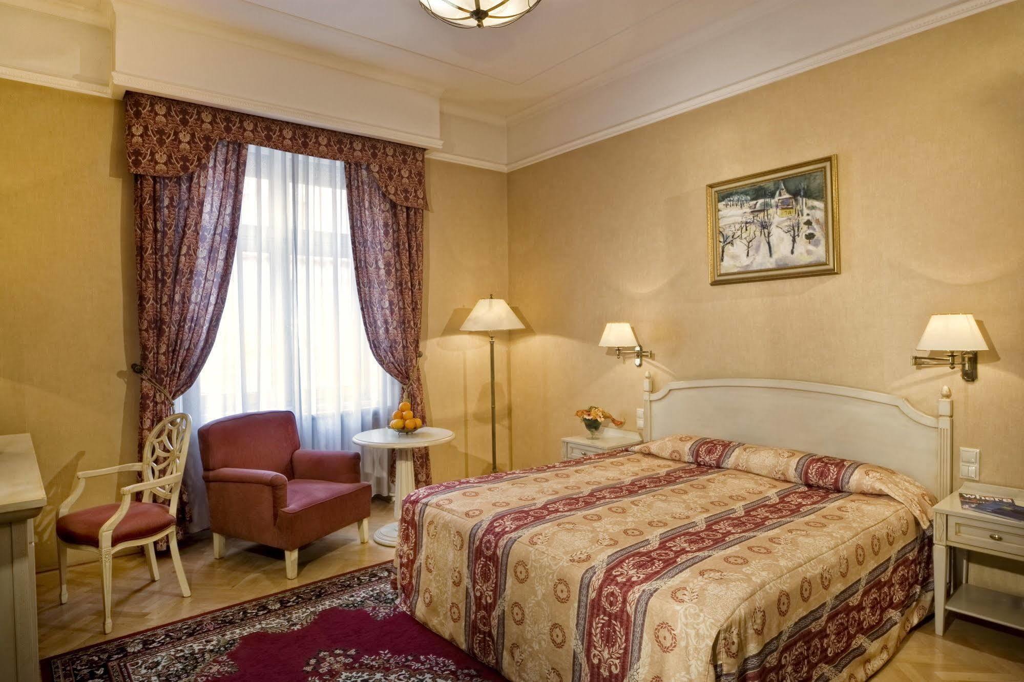 Danubius Astoria City Center 4* Budapest