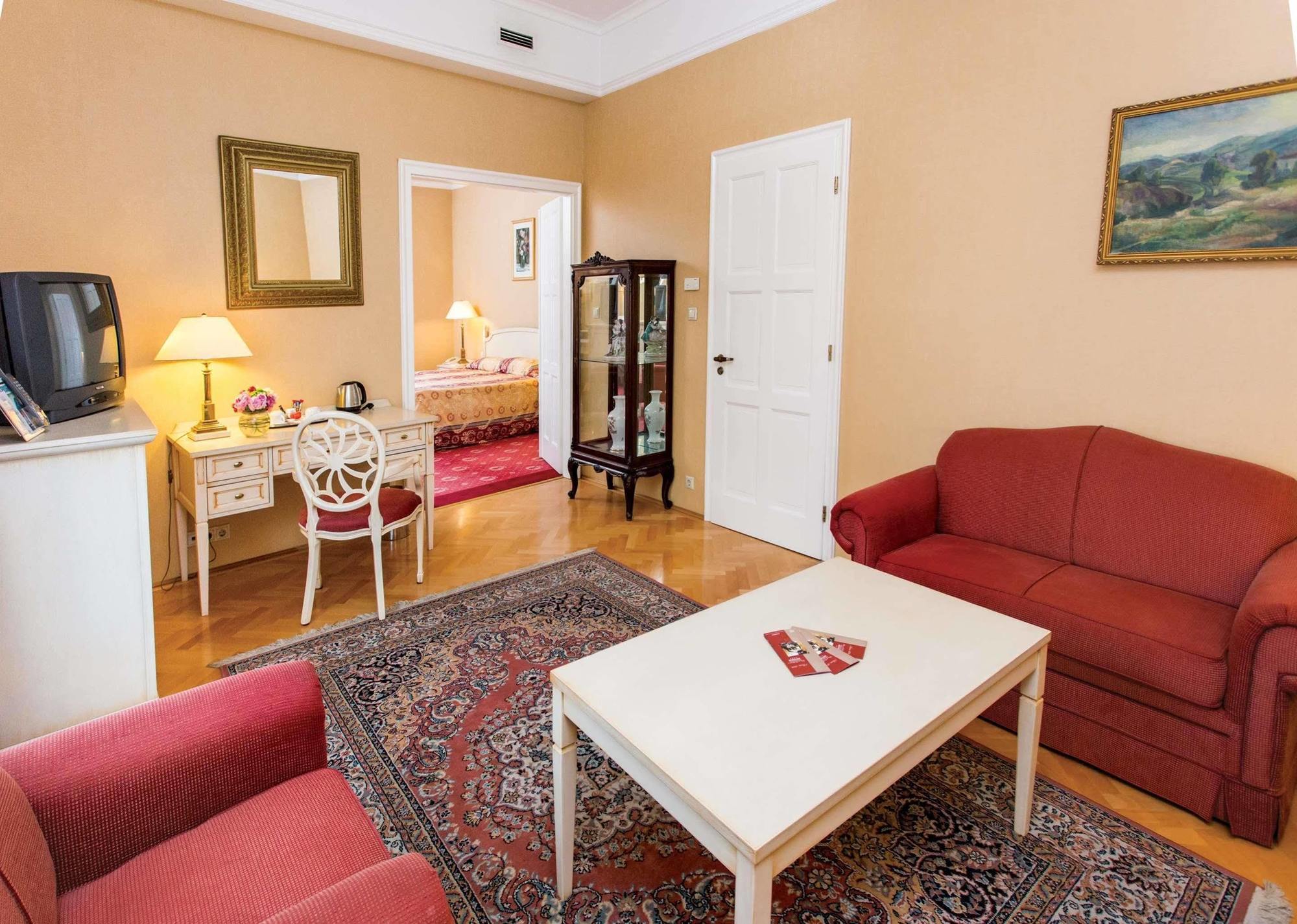 Danubius Astoria City Center 4* Budapest