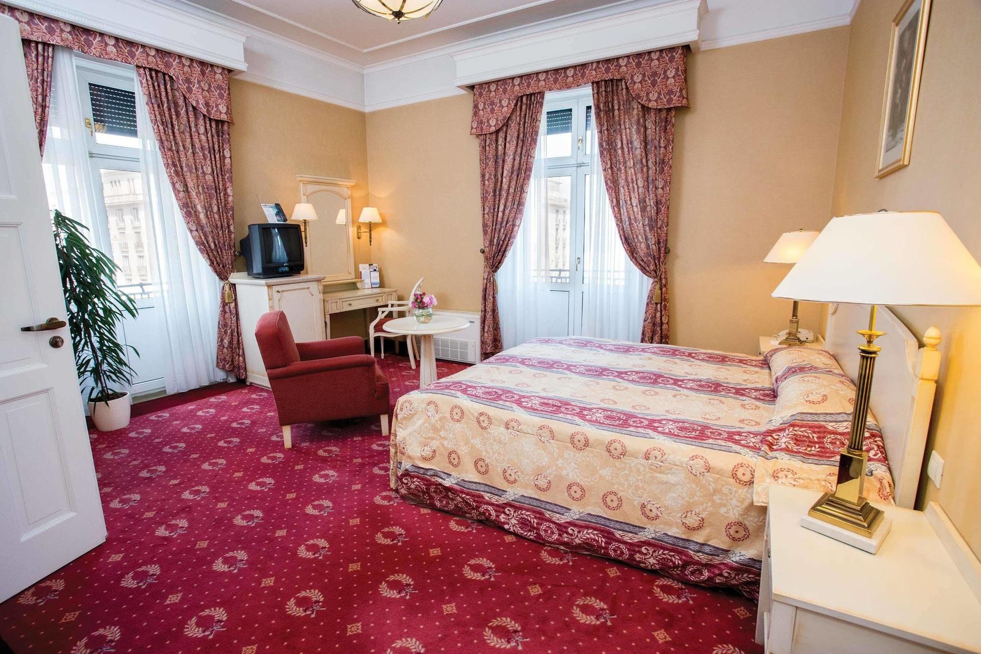 Hotell Danubius Astoria City Center