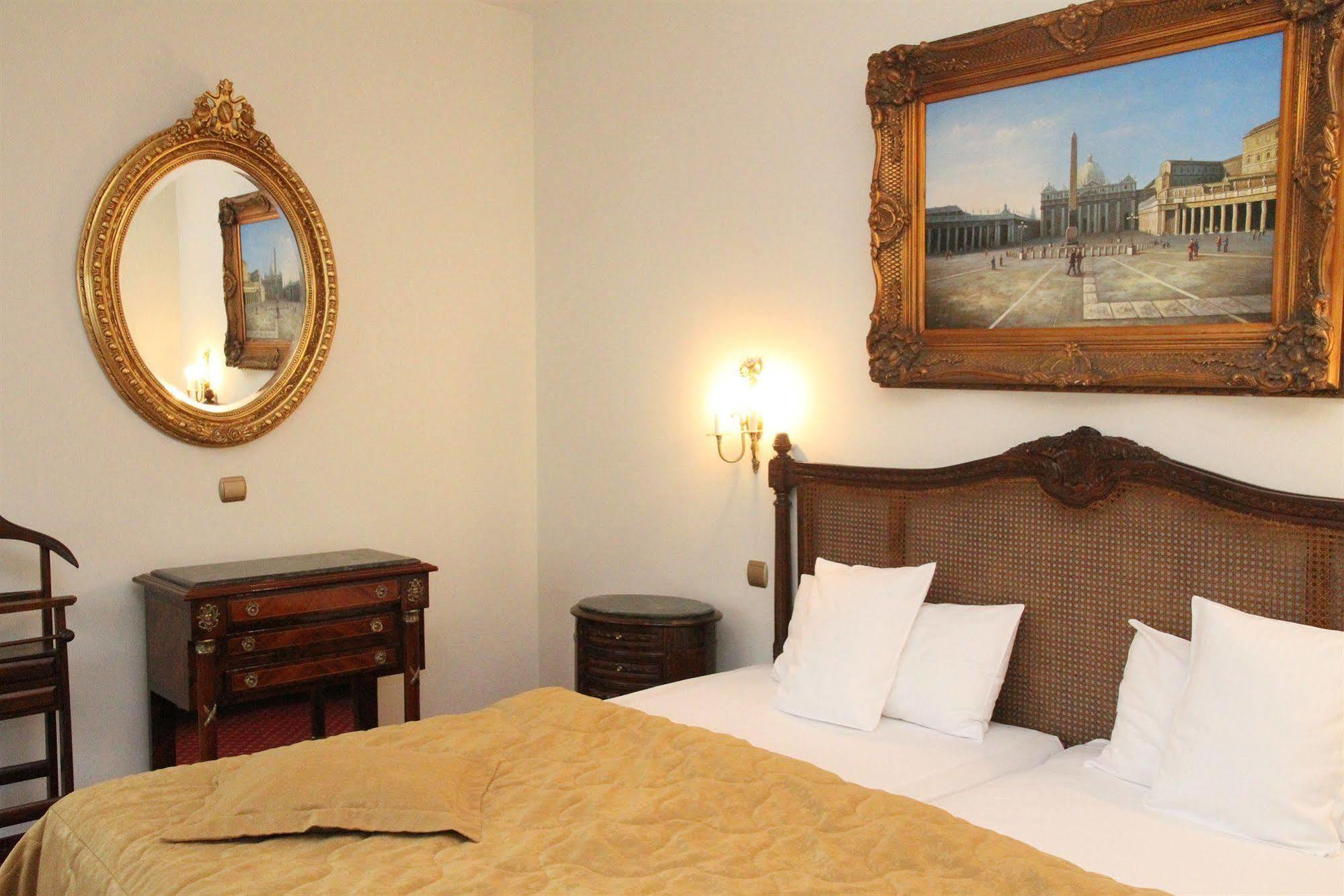 St. George Hotel