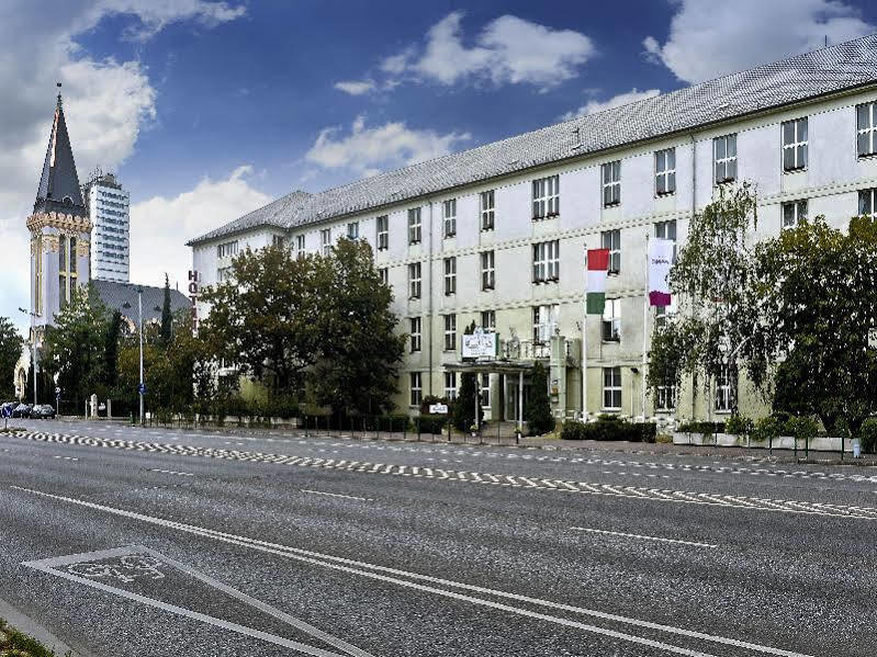Millennium Hotell