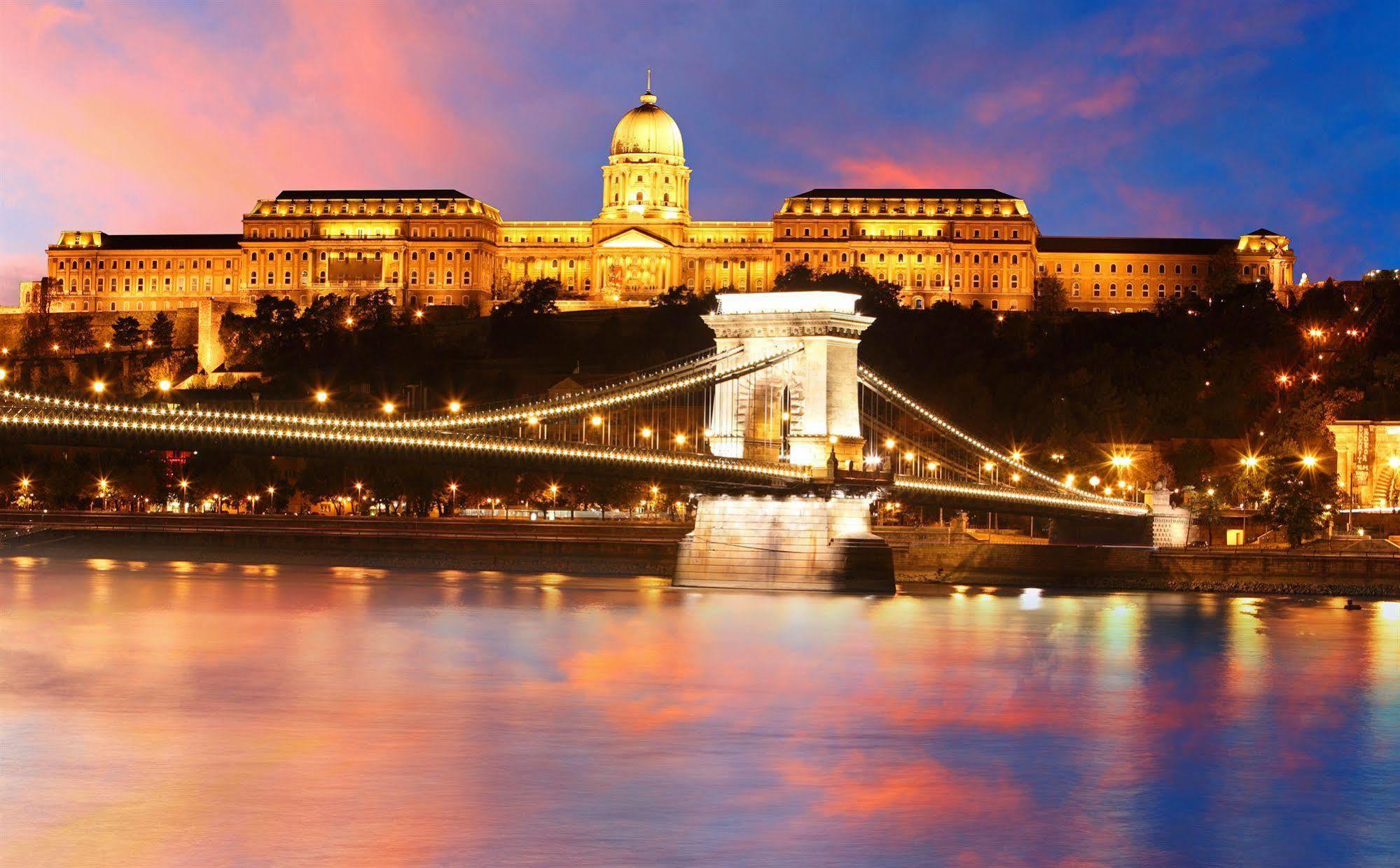 Budapest City Central Hotel