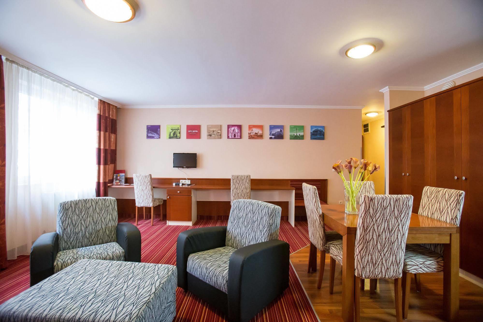 City Home Budapest 4*