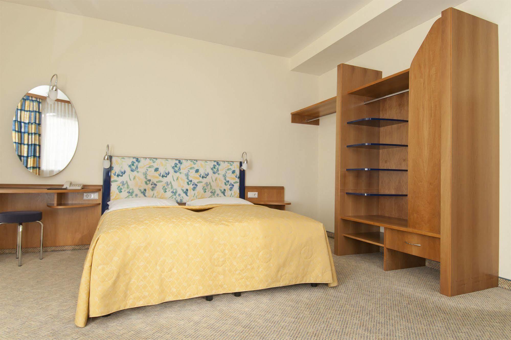 Hotel Starlight 4*