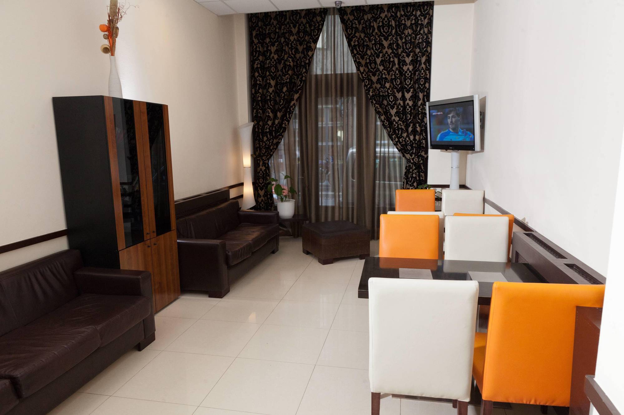 Equity Point Hostal