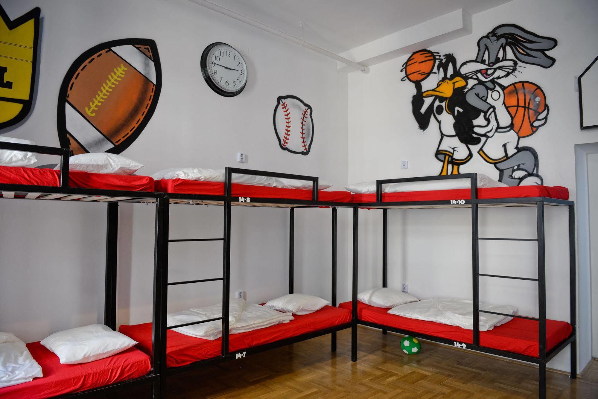 Hostel Lol Boutique Center *