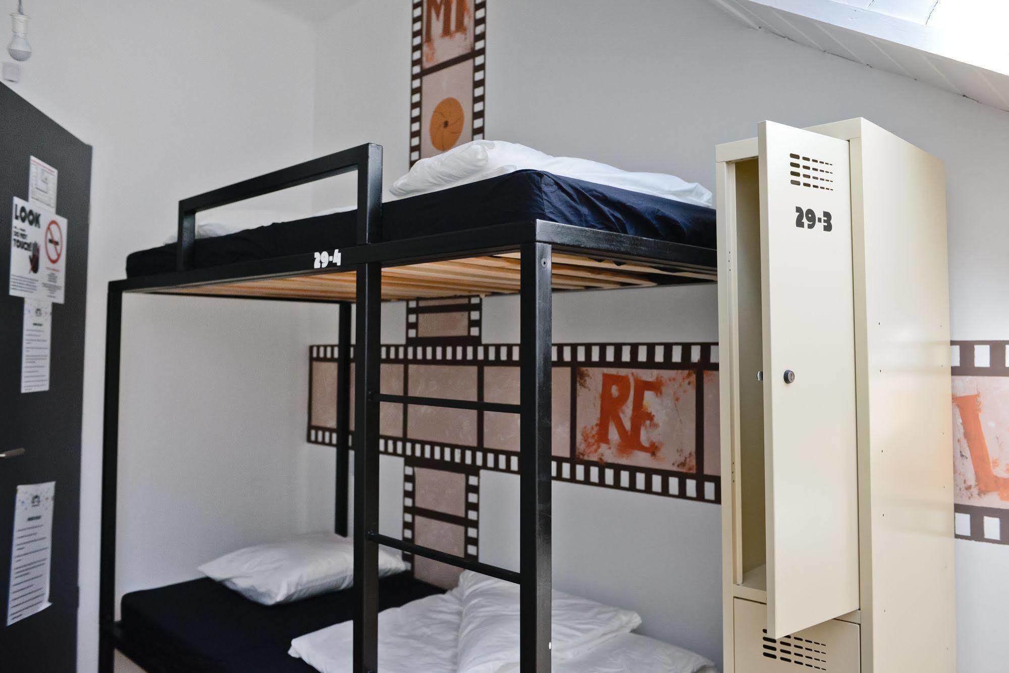 Hostel Lol Boutique Center *