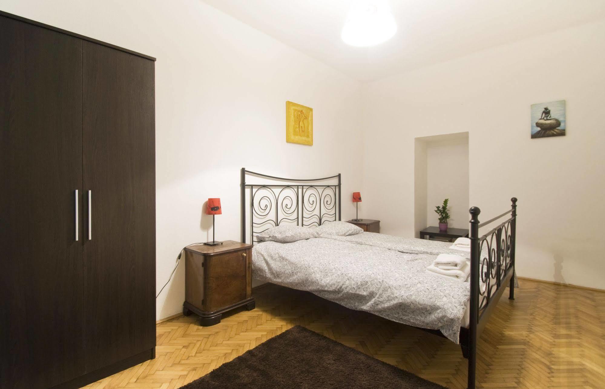 Dandy Deluxe Apartment *