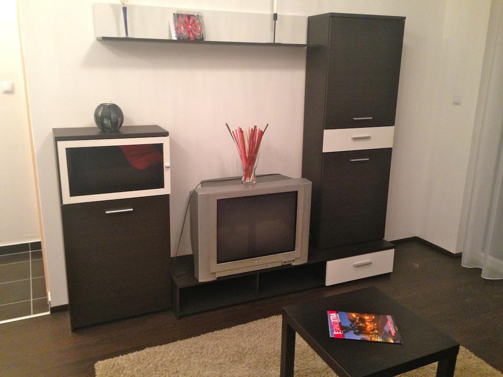 Corvin Center Aparthotel 3*