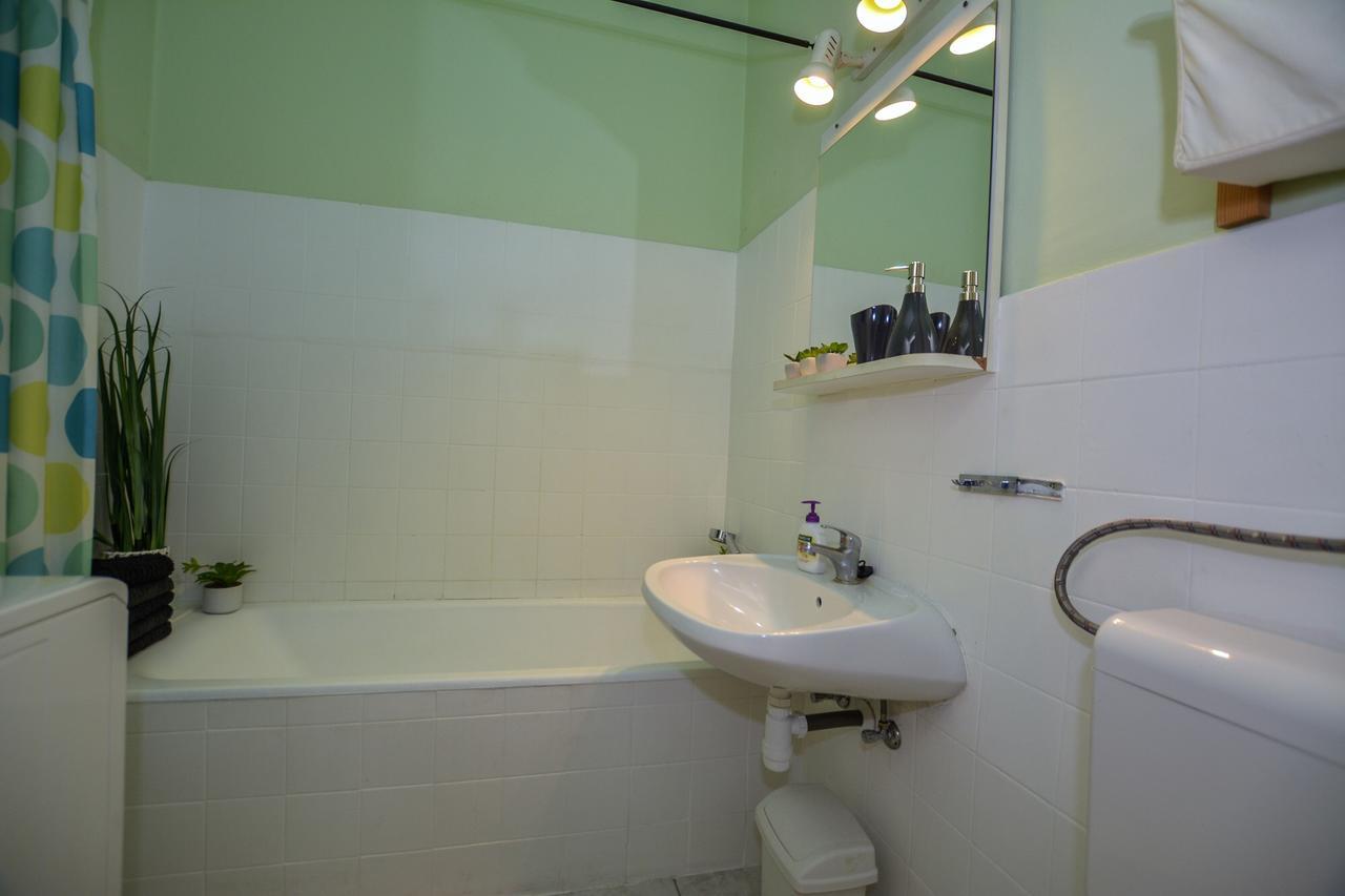 Central Design Apartement *