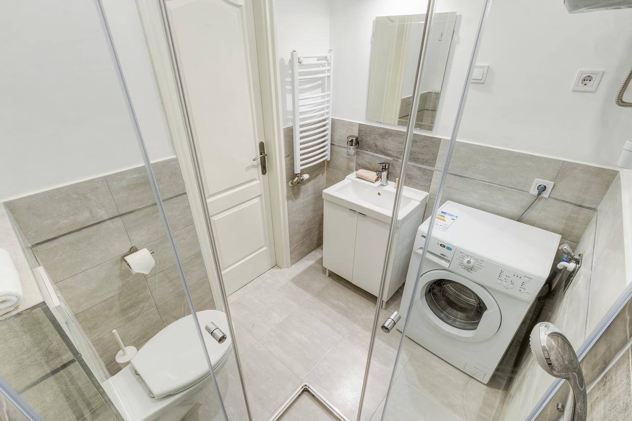 Riverside Deluxe Apartman