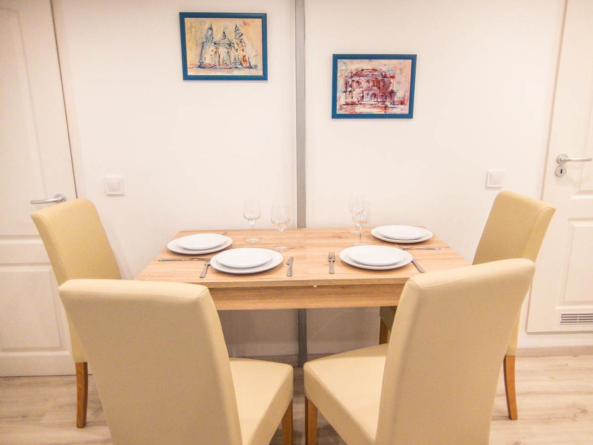Apartman Goldcentral *