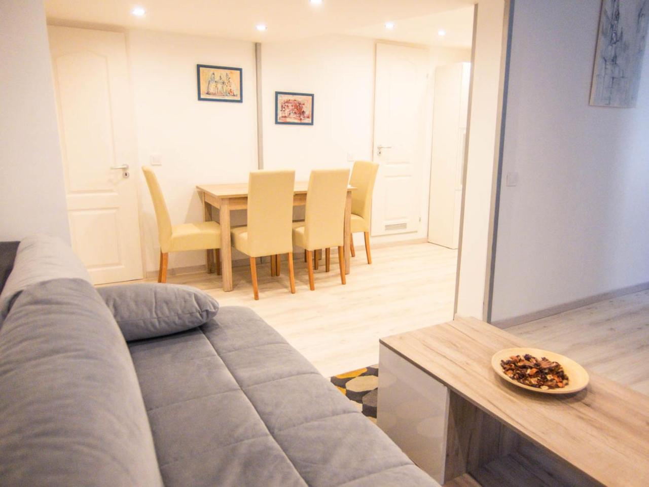 Goldcentral Apartamento *