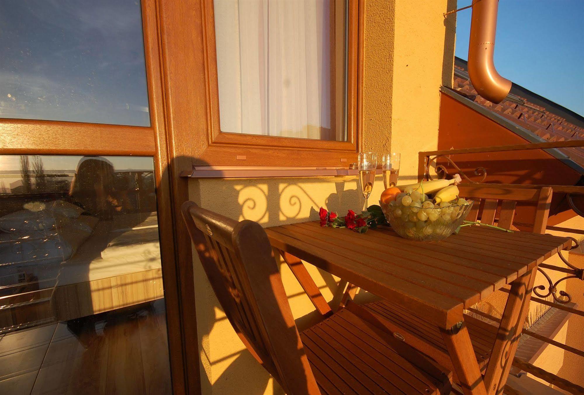 Sunshine 3*