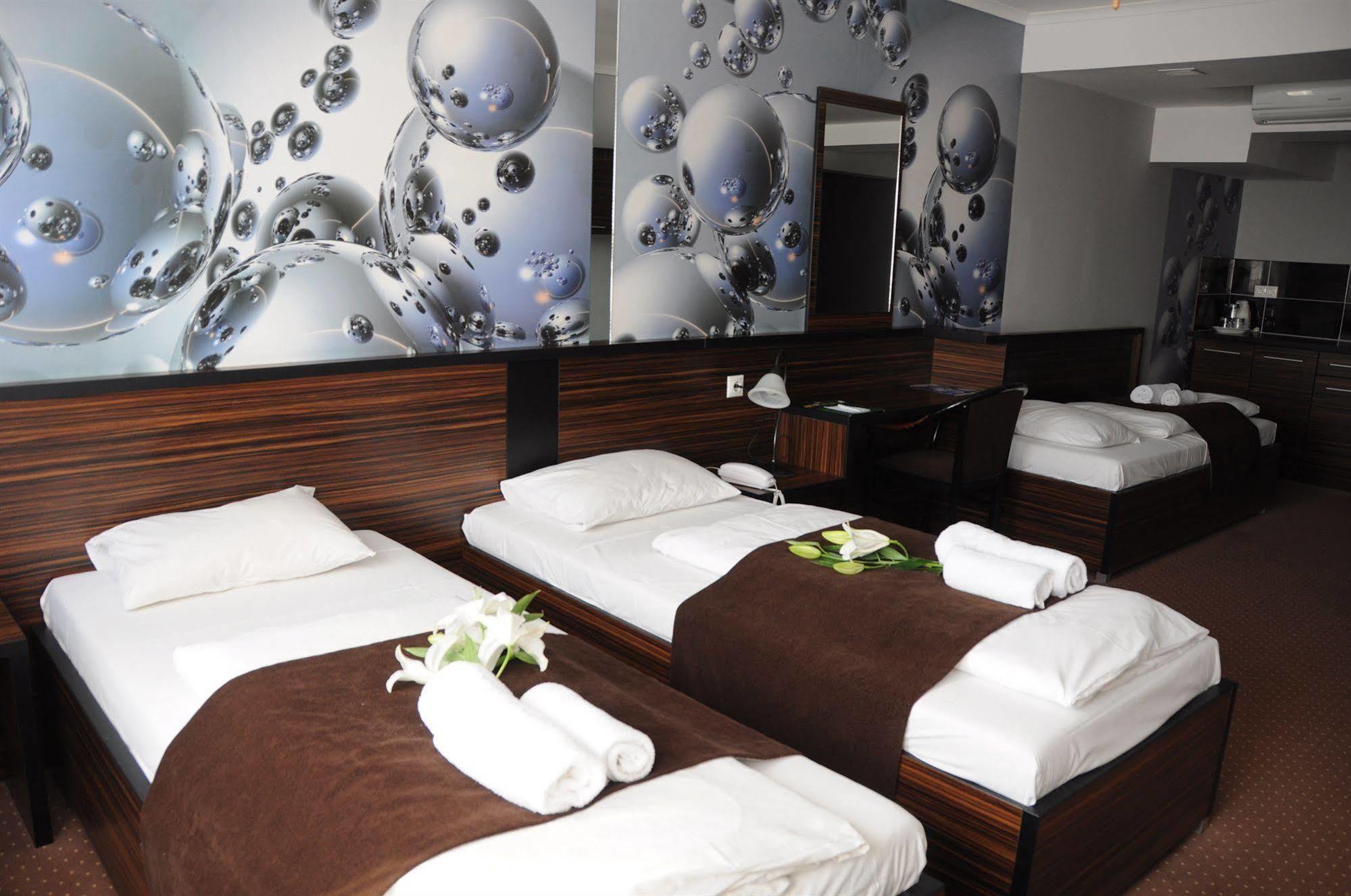 Green Hotel Budapest