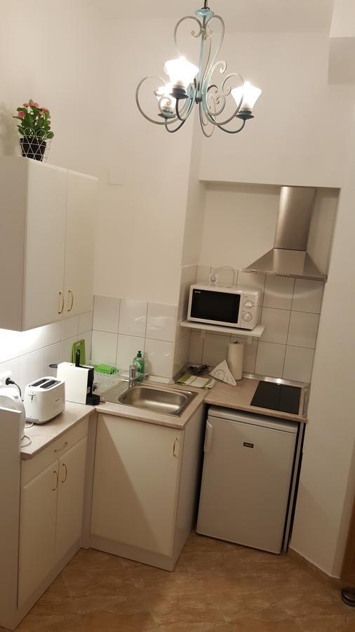 Authentic Akacfa Apartamento *