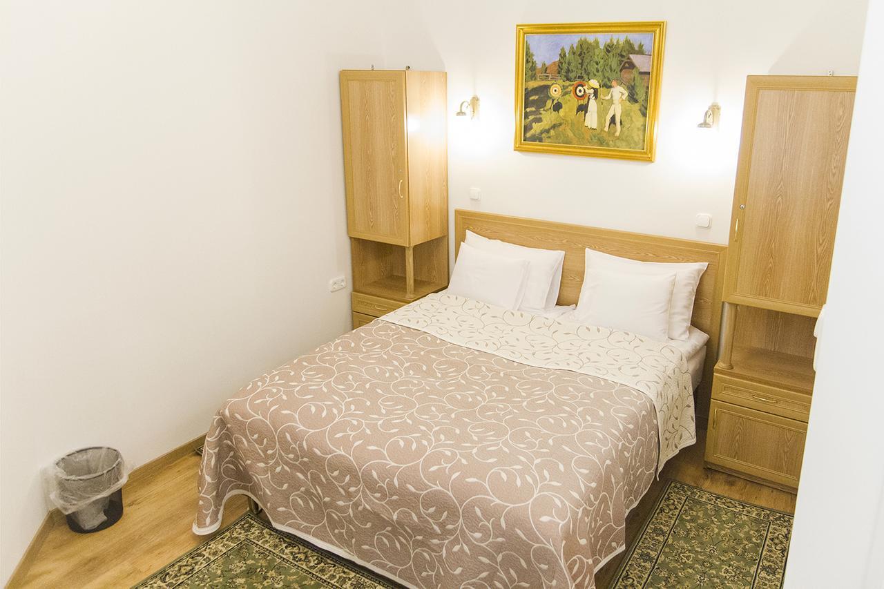 Authentic Akacfa Apartamento *