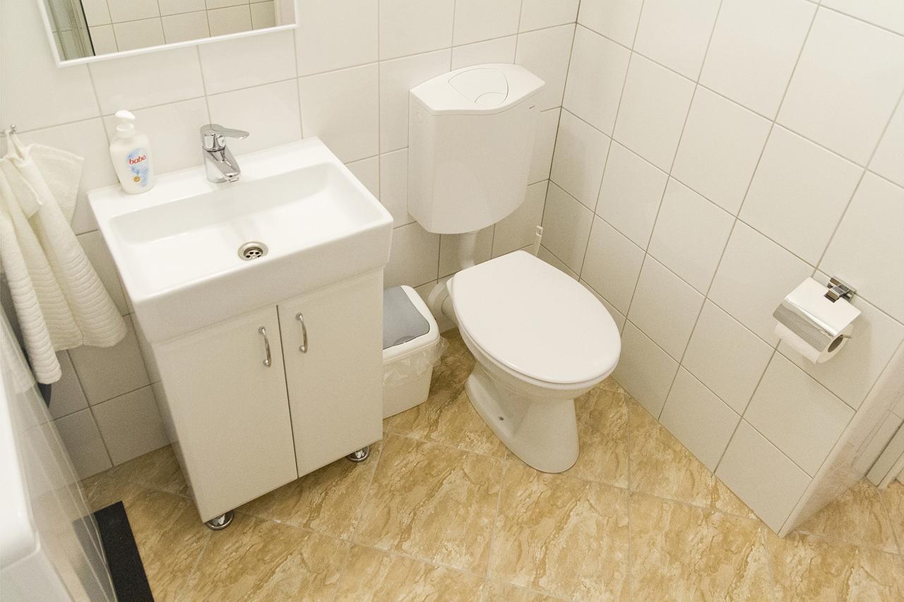 Apartamento Authentic Akacfa *
