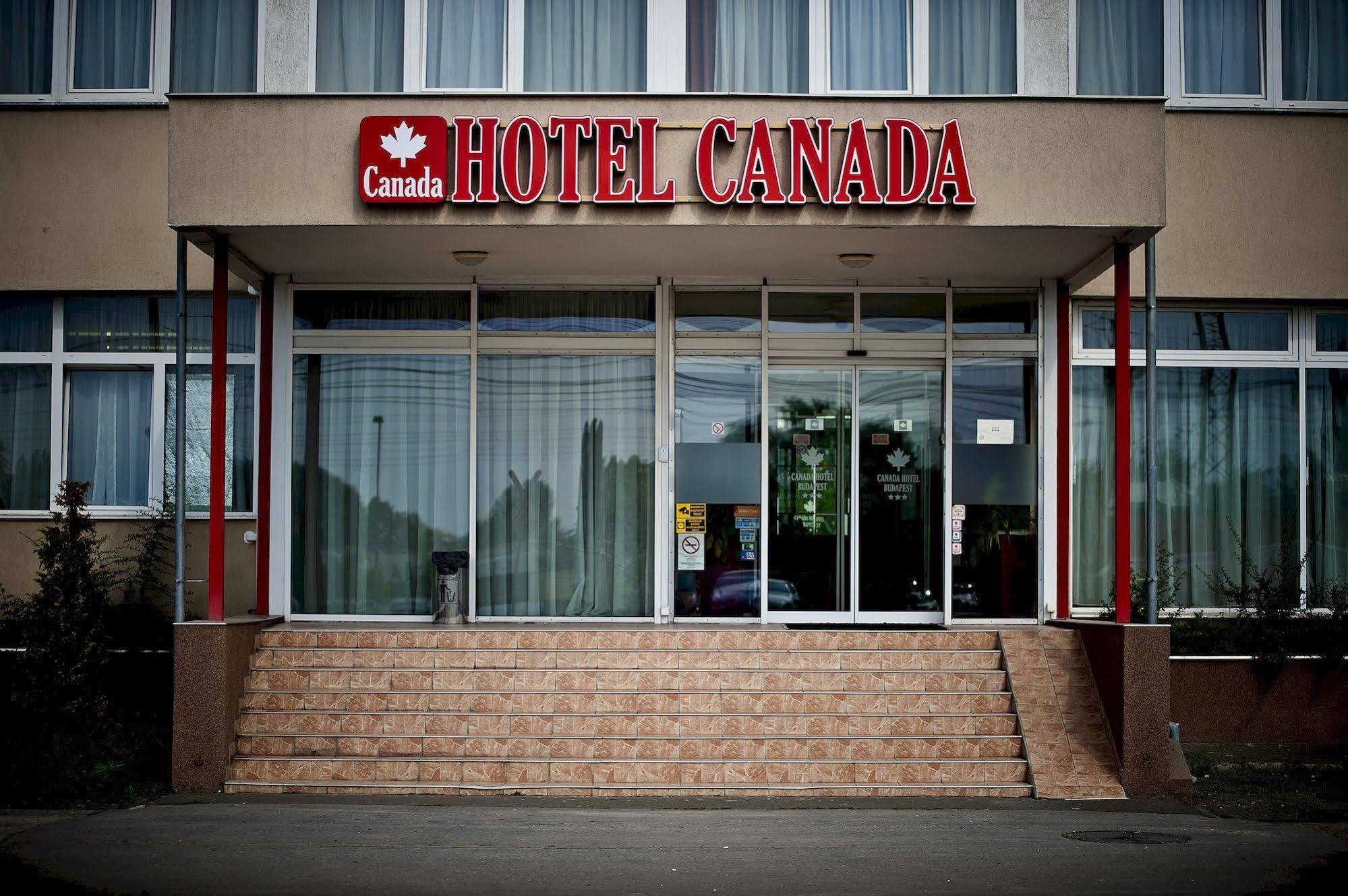 Canada 3* Budapest