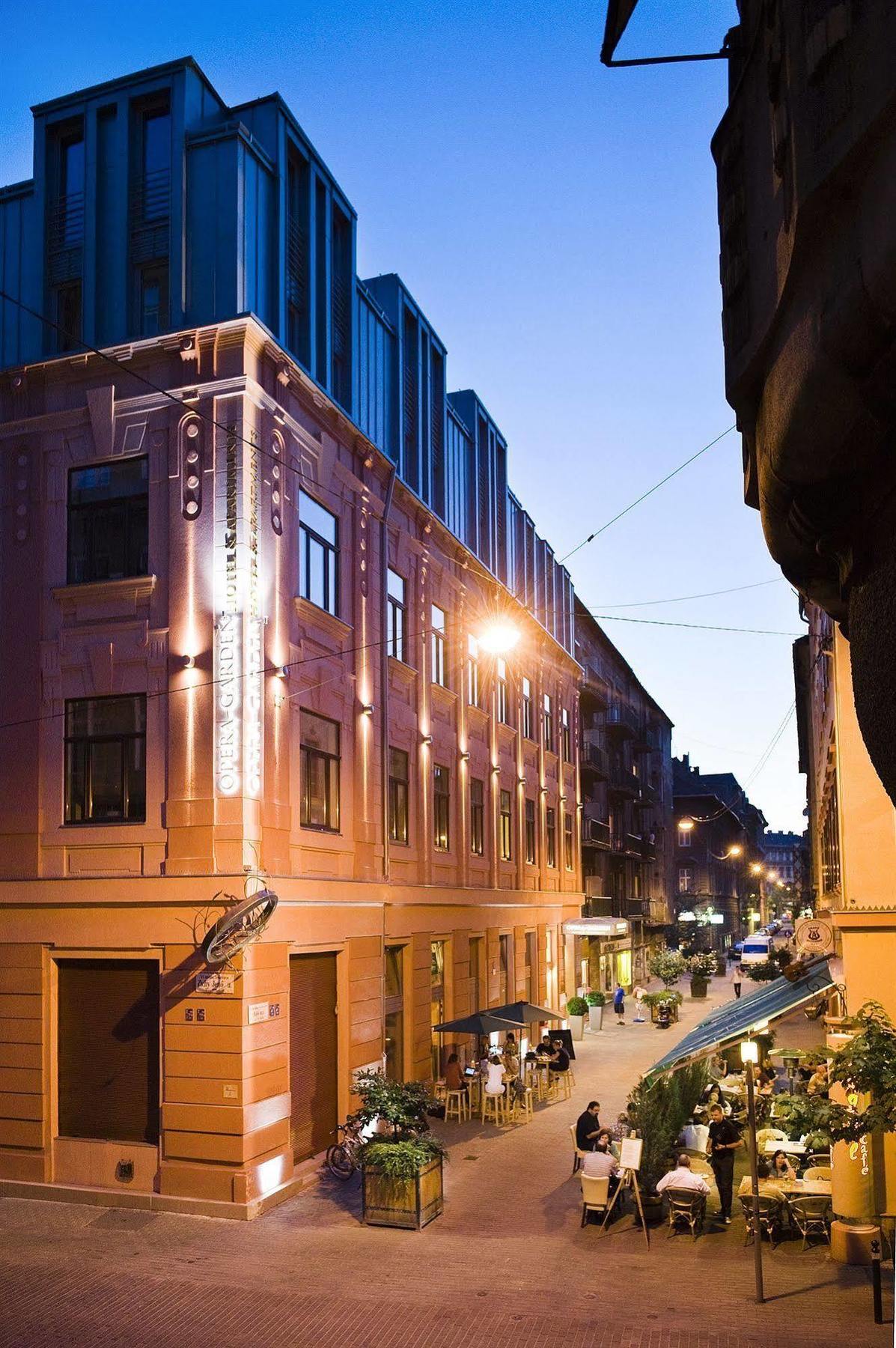Opera Garden Hotel&apartments Hotel 4*