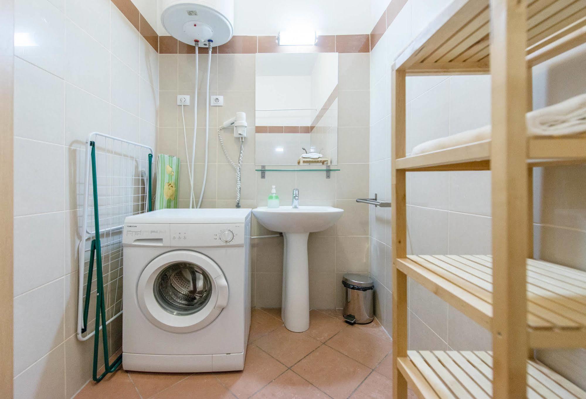 Mango 3* Budapest