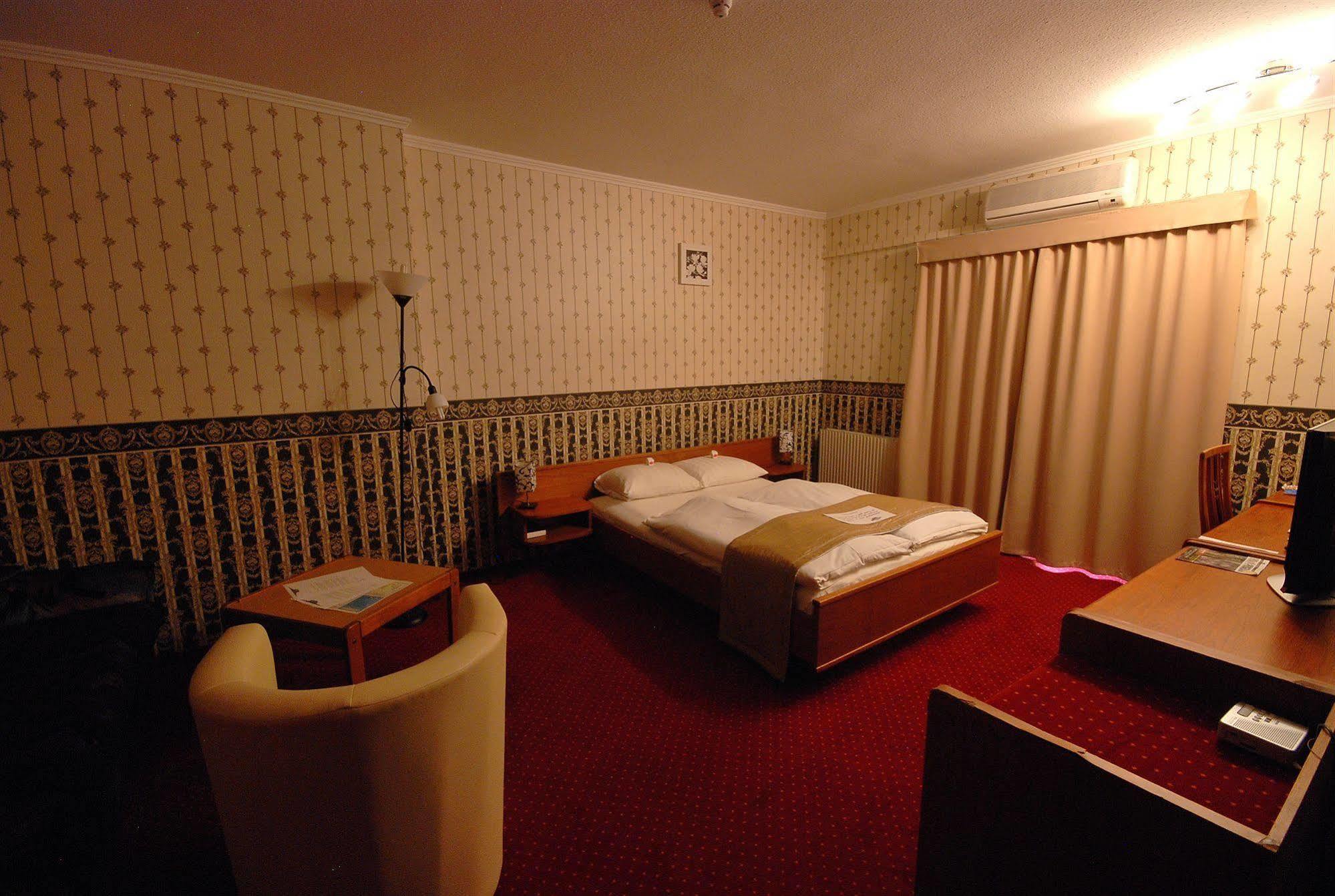Amadeus Hotel Budapest