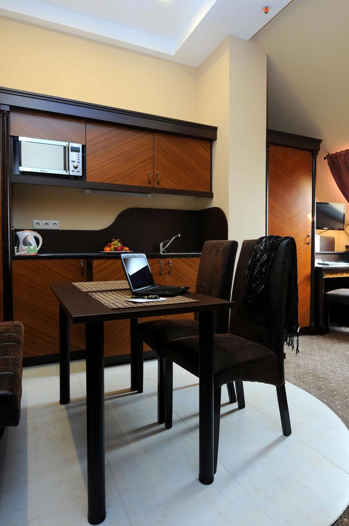 Hotel Residencia Baron 4*