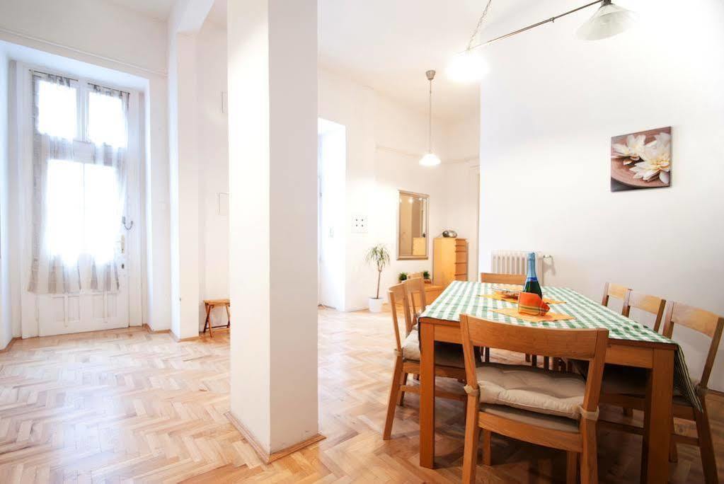 Sinagoga Apartment