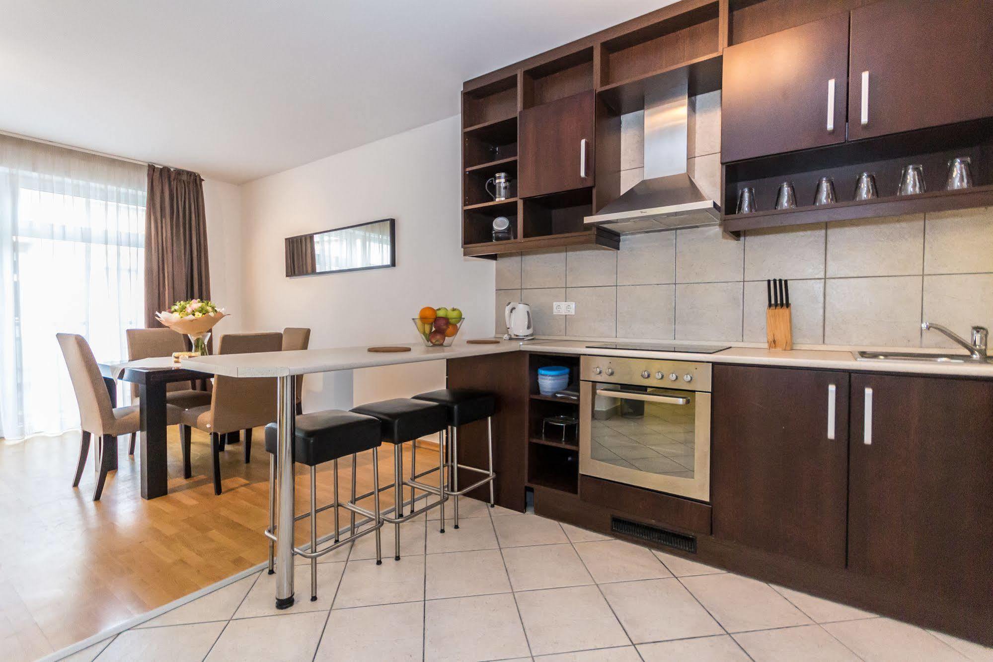 Madison Aparthotel