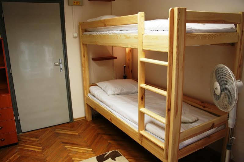 Walking Bed Downtown Vandrarhem Budapest