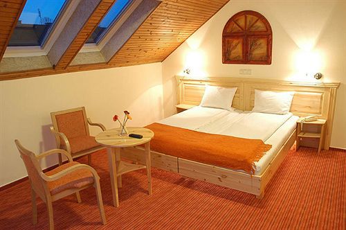 Bed and breakfast Manzard Panzio