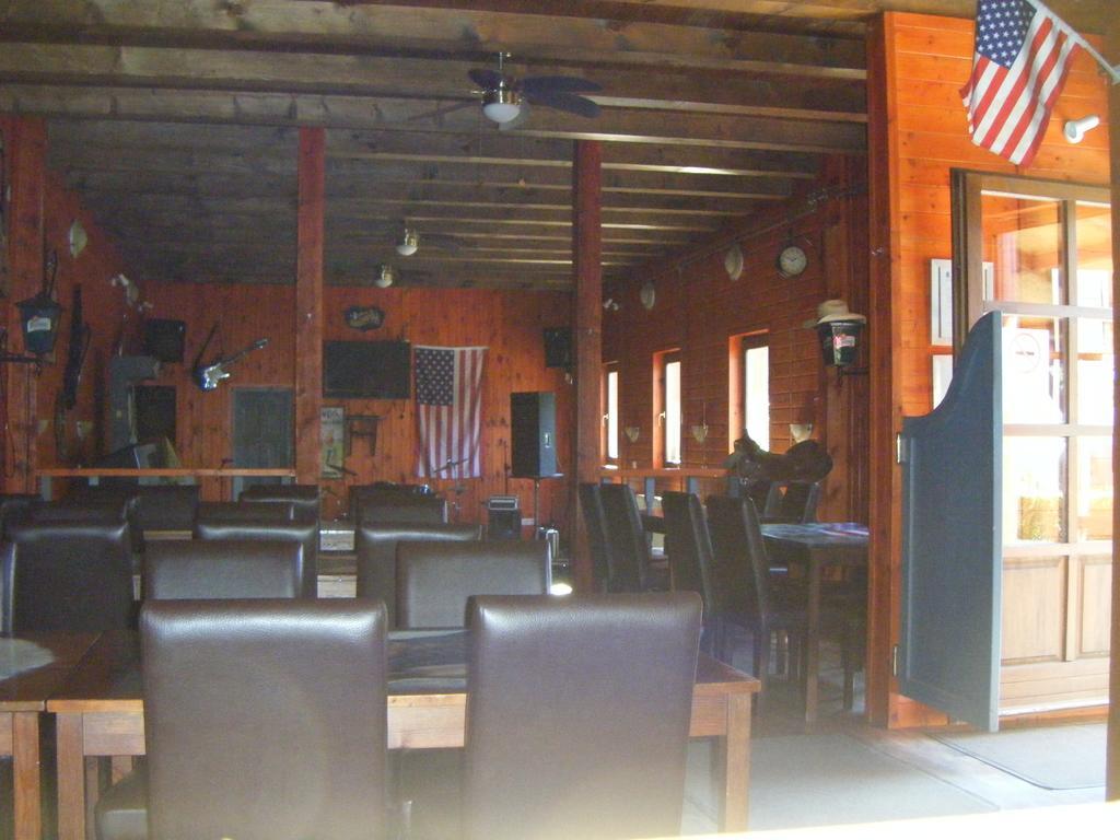Williams Village Bowling & Country Club Boedapest
