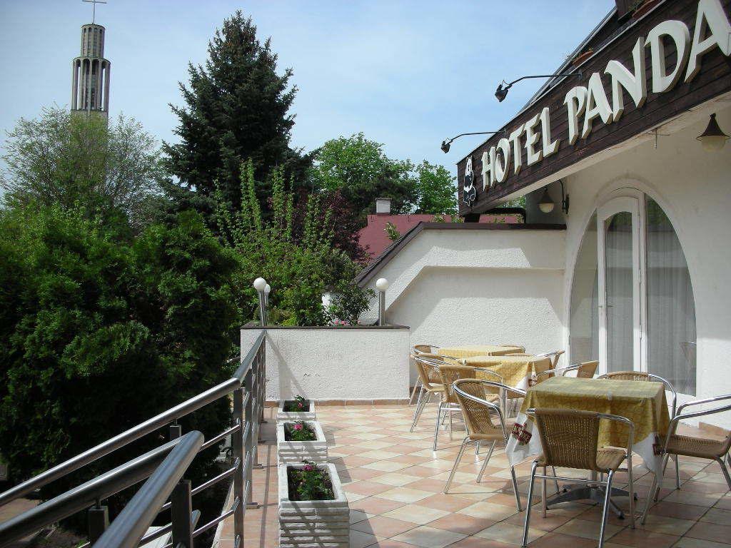 Panda Hotel 3*