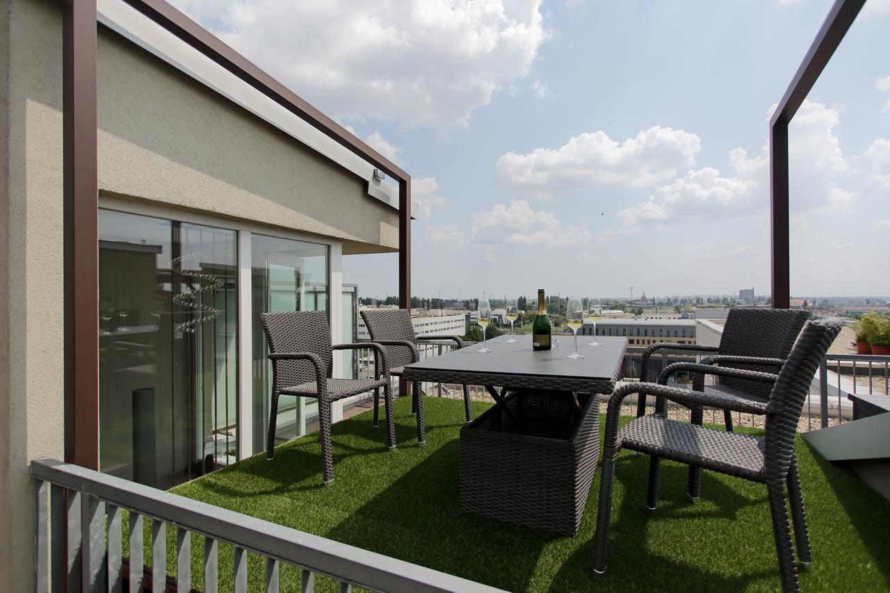Skyline Penthouse By Ahg Apartamento Budapest