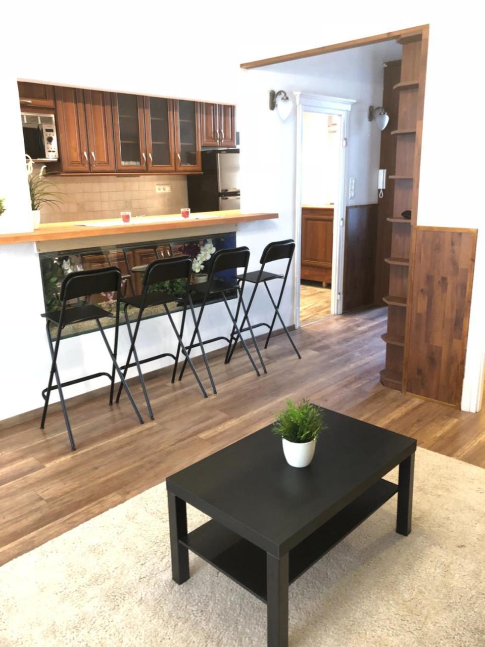 Apartamento Of Eleven Budapest